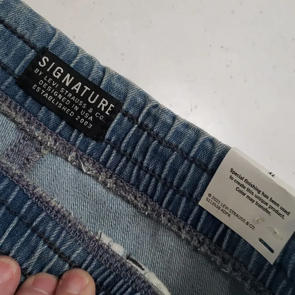 NWT Boys Signature Levi's GOLD Pull-On Shorts Sz XL